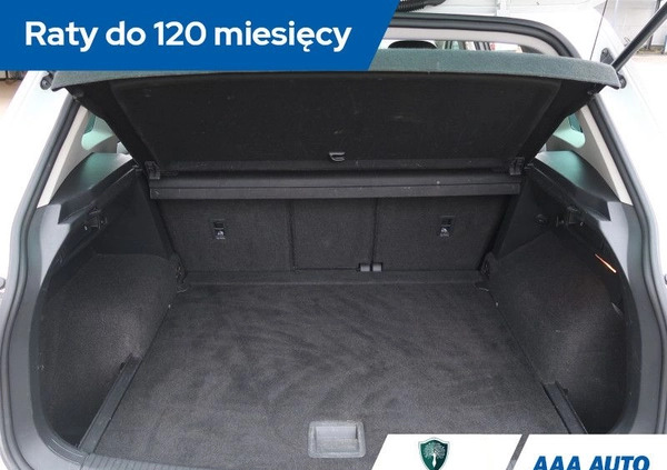 Volkswagen Tiguan cena 93000 przebieg: 154162, rok produkcji 2019 z Stąporków małe 254